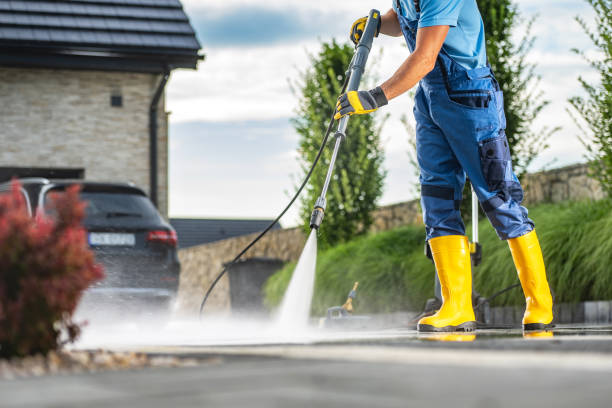 Best Sidewalk and Walkway Cleaning  in South Amboy, NJ